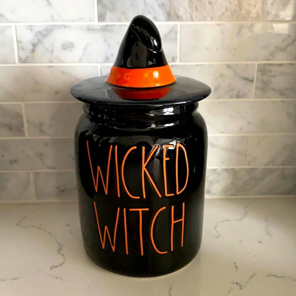 RAE Dunn βWicked Witchβ canister NWT - Picture 1 of 3